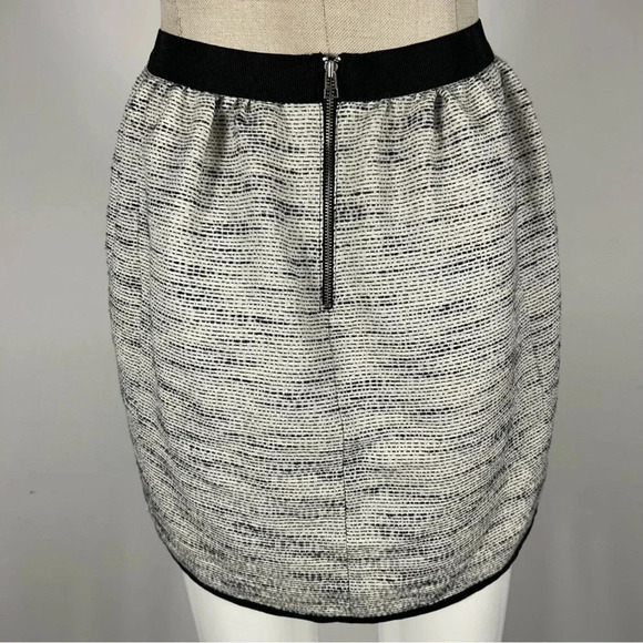 Wilfred  skirt 6 - Picture 6 of 11